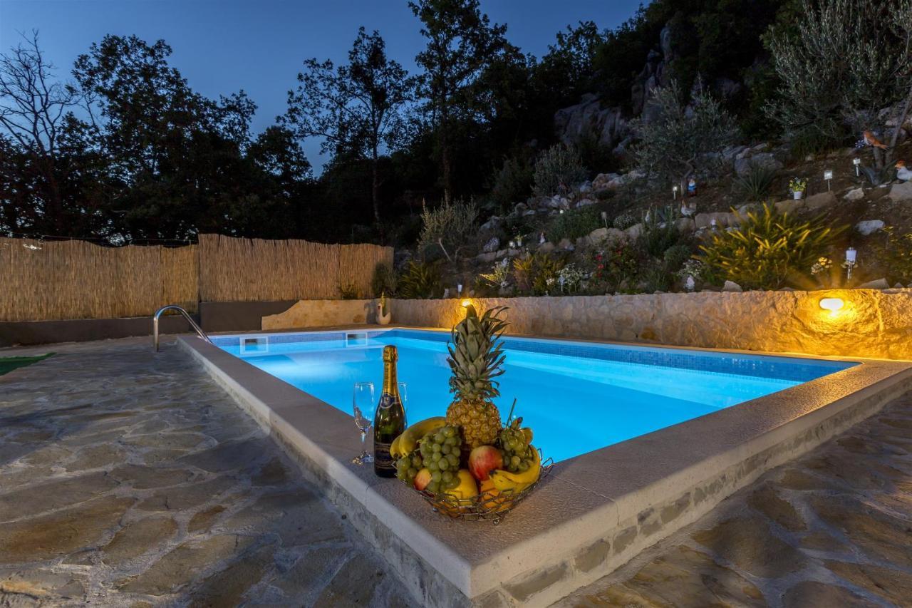 Holiday Home Dijamant Kučiće المظهر الخارجي الصورة