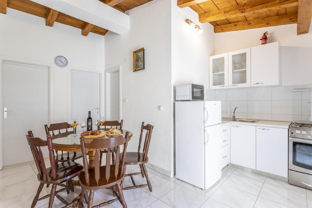 Holiday Home Dijamant Kučiće المظهر الخارجي الصورة