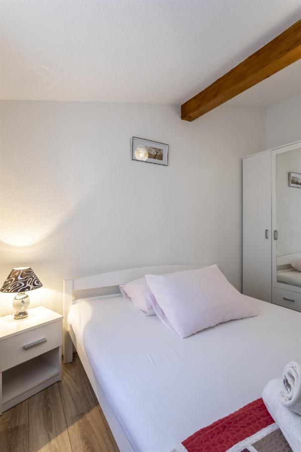 Holiday Home Dijamant Kučiće المظهر الخارجي الصورة
