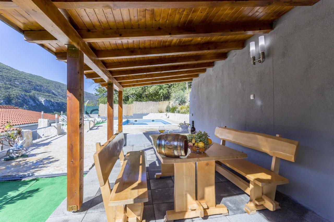 Holiday Home Dijamant Kučiće المظهر الخارجي الصورة